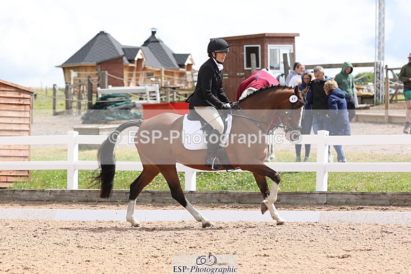 240706A-110707-01238 - Cls 2D Snr Prelim 18 Start to 12 break