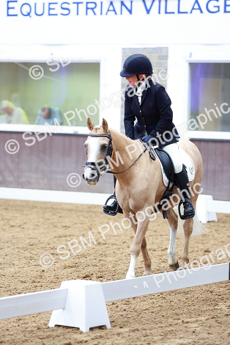 SBM_004327 - Class 12 - E2 Championship - 14.50-15.53