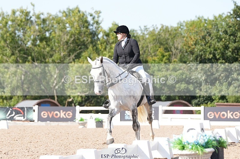 250817-160124-11629 - 174-Rebecca.VerityFlynn