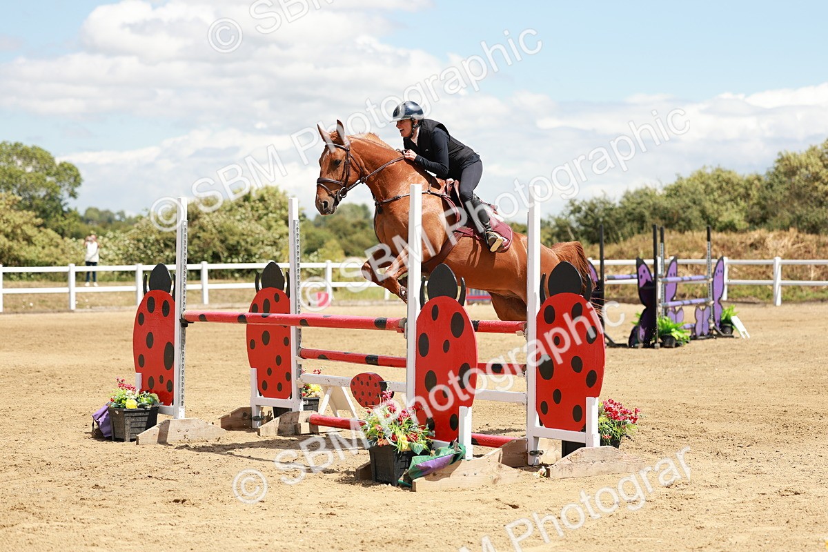 SBM_007364 - Class 3 - Senior Newcomers - 1.10m Open