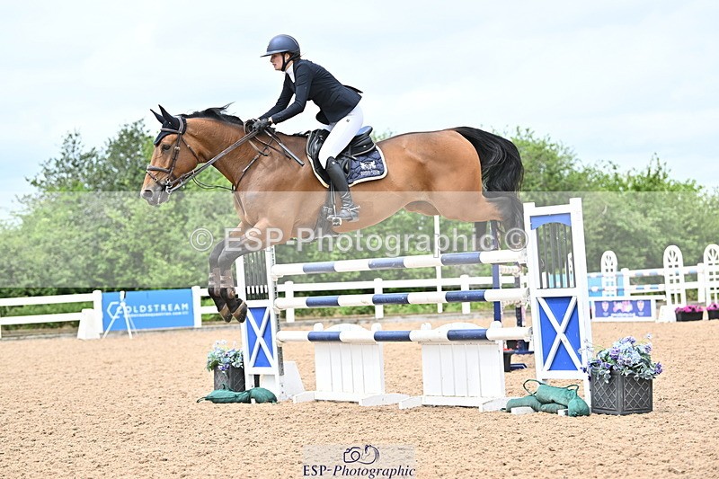 240523A-130237-01884 - Cls 4 Snr 1.20m Open