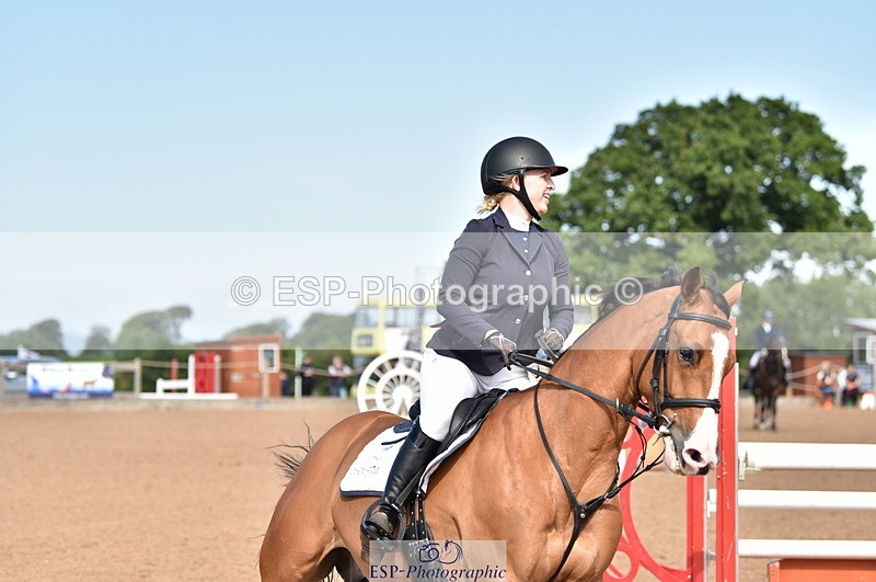 230810A-104904-00742 - Cls 9 Foxhunter