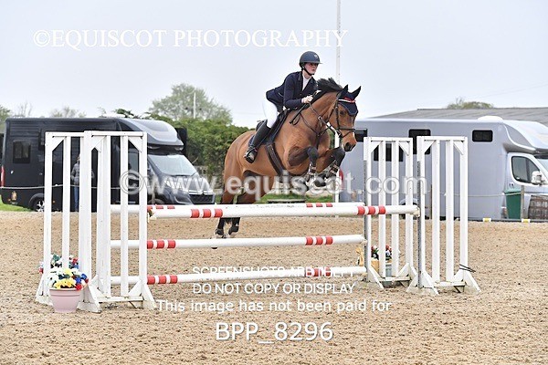 BPP_8296 - CLASS 19 SAT CLASS 19 SAT Senior Newcomers/ 1.10m Open