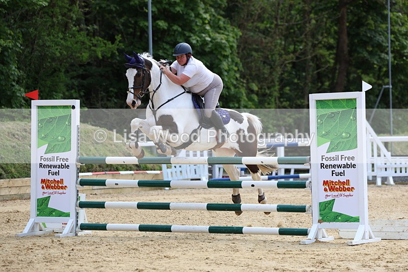 3E7A7078 - Class 7: Senior Newcomers/1.10m open