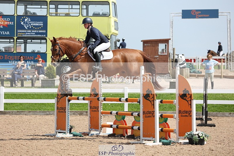 240510A-140028-07396 - Cls 17 1.05m National Am Quali