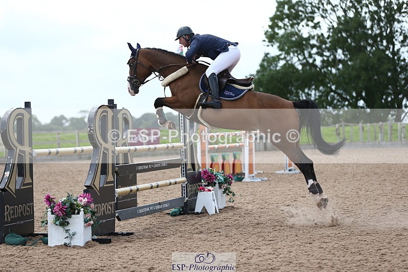 230812A-125825-09126 - Cls 33 1.20m Open