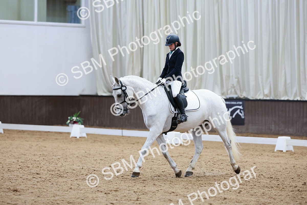 SBM_008390 - Class 6b - Novice 6 - 9.28-10.41