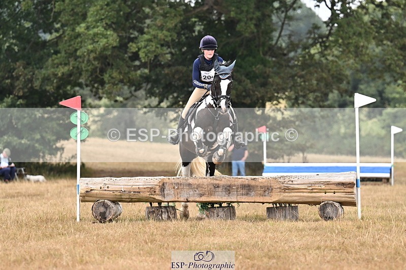 250824A-122958-36114 - 2048-Matilda.Trim-Mollie.IV