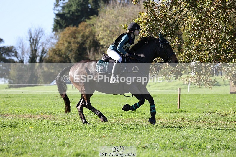 241026-105138-12191 - 358-Jessica.Meyer-LACKAGHMORE.VANDANGO