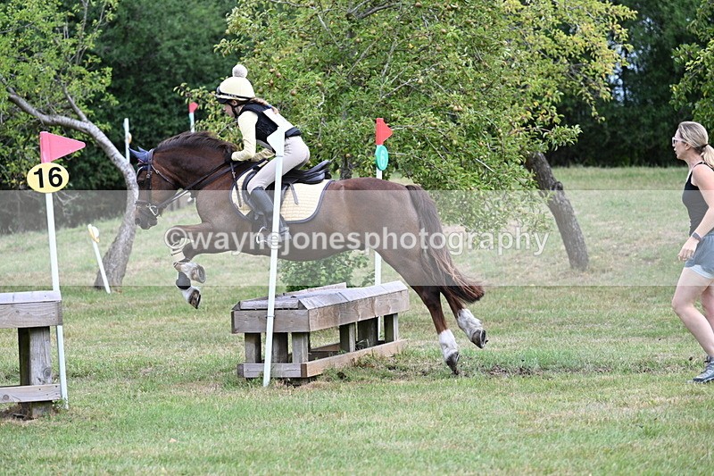 WJ7_4889 - 60cm XC Time 09:58 to 10:16