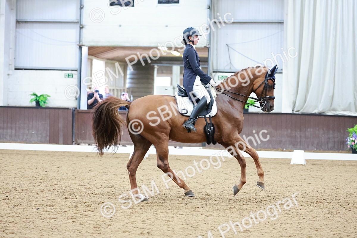 SBM_016520 - Class 5 - FEI INT II - 17.24-18.20