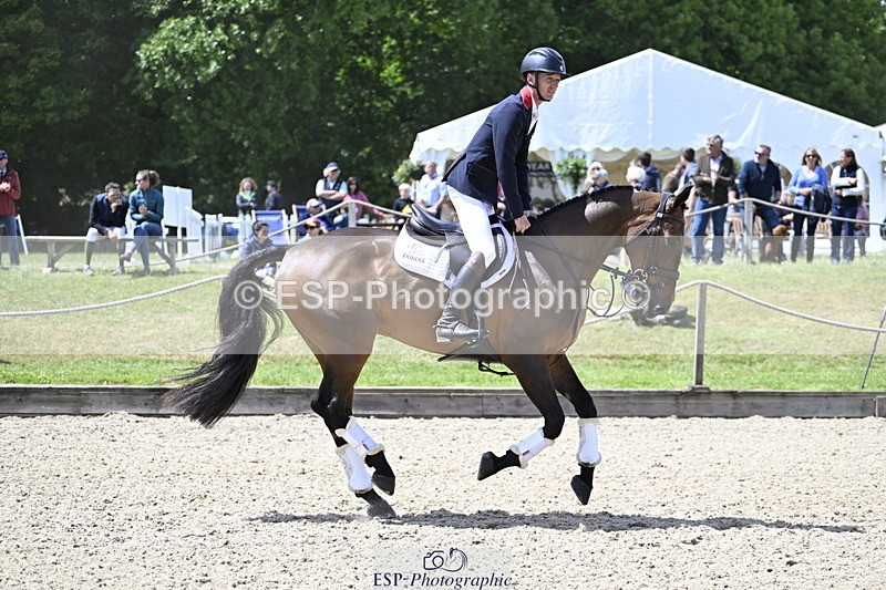 250525A-132042-17682 - Presentations Section B CCI 3 Star Long