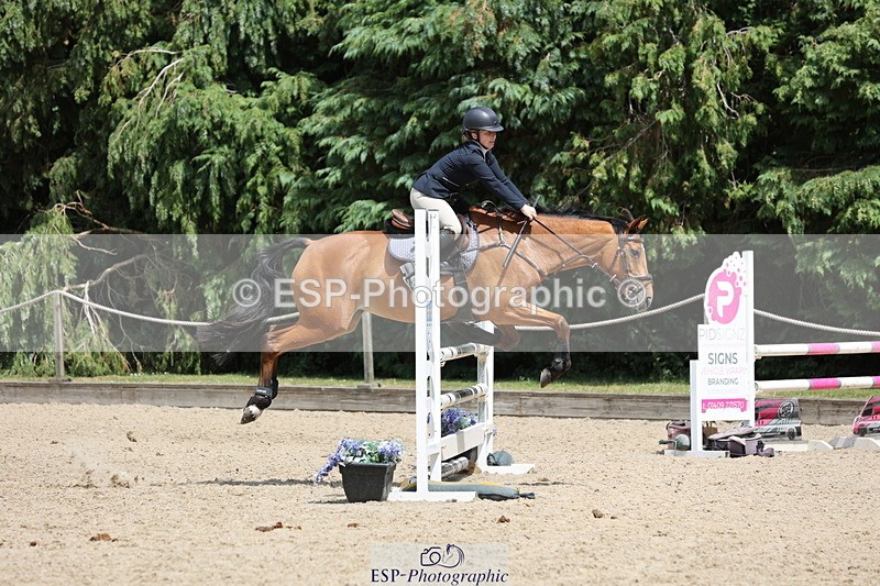 250703A-135000-05077 - Cls 8 95cm Amateur Qualifier