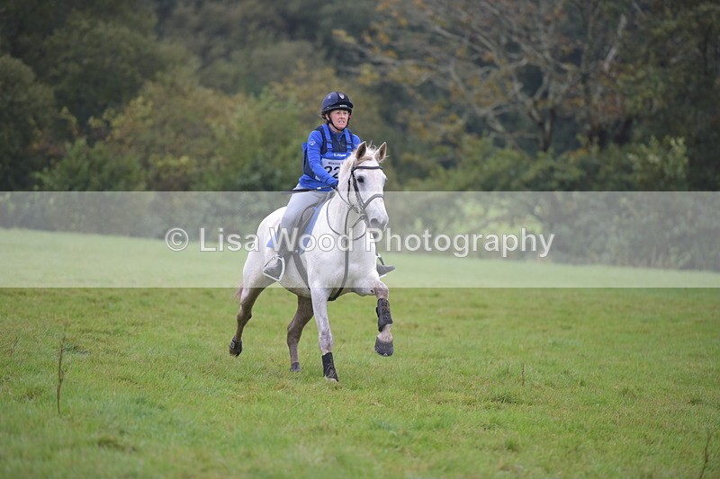 RAY_9762 - Class 2: 70cm: Corner