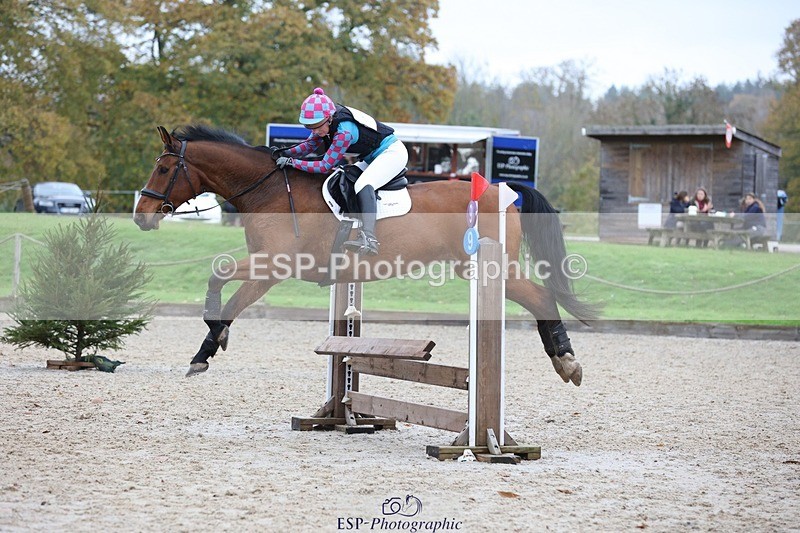 231118-141300-02192 - Cls 3 90cm