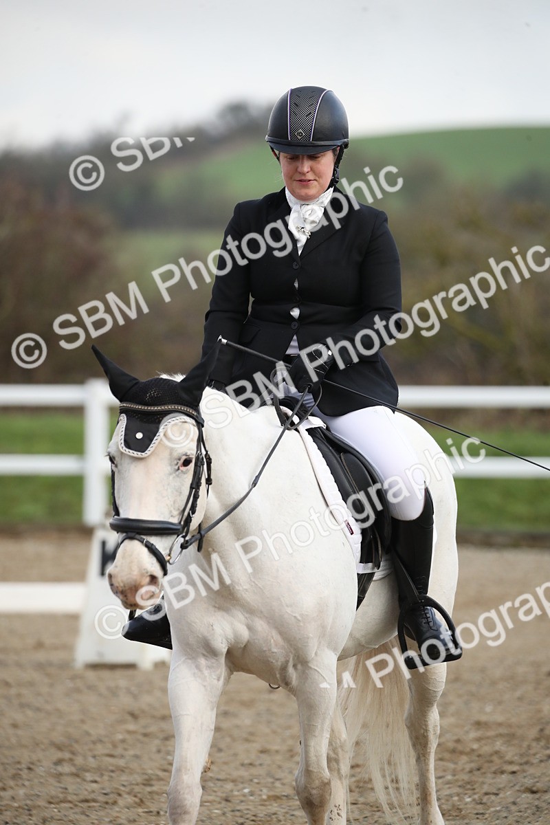 SBM_001049 - Intro 1