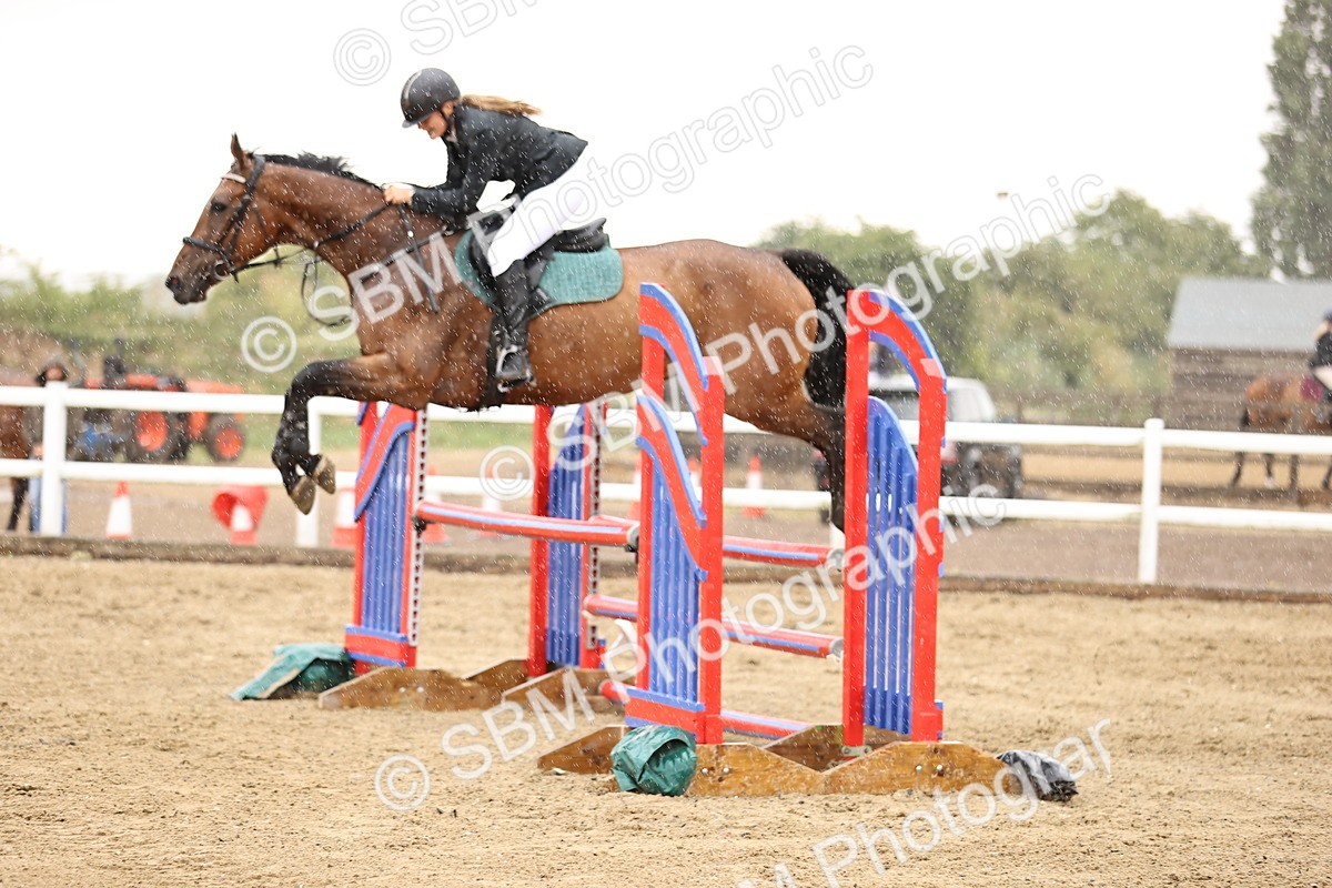 SBM_025043 - Class 9 - Senior British Novice - 90cm