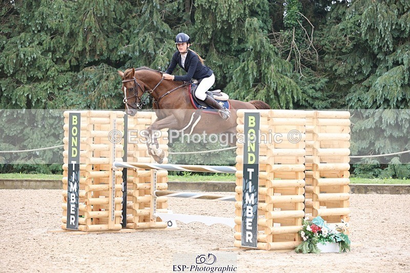 230618-100005-09880 - Cls 19 Pony Intro 1m