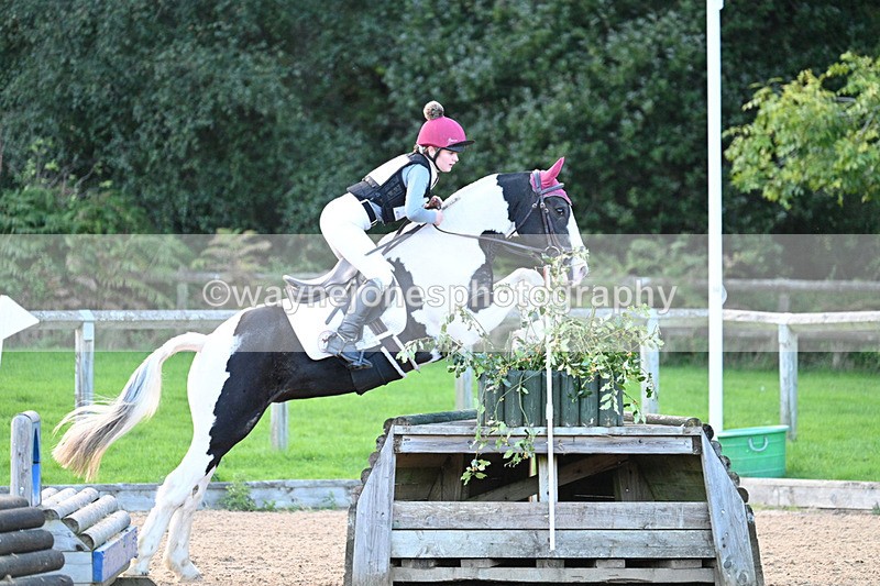 WJ7_7077 - Time 17:12 to 17:30