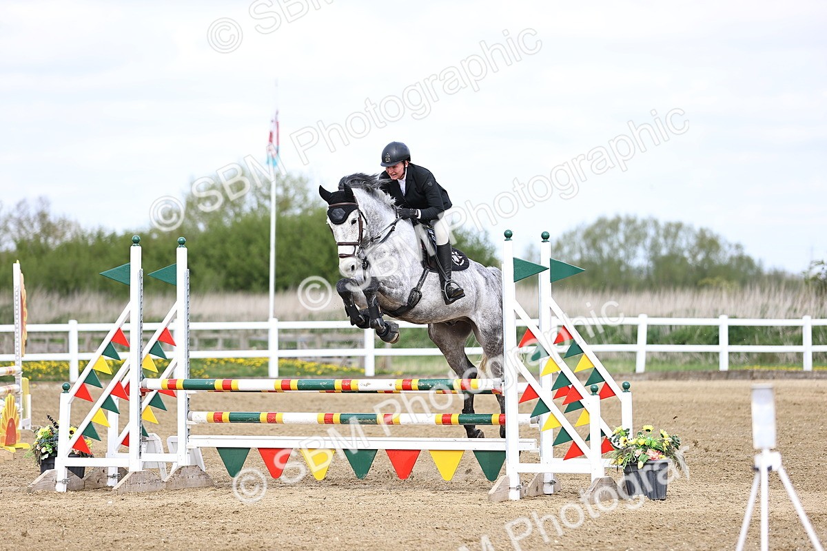 SBM_5243 - Class 9 - Senior British Novice - 90cm