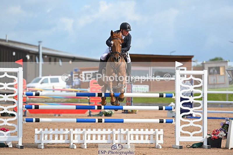 230721A-093618-04967 - Cls 2, 2 Star Small 1.30m