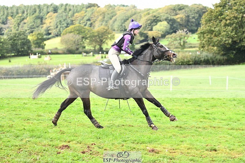 231021-132357-18025 - 427-COMBE.BREEZE-Gemma.Wells-SC+XC