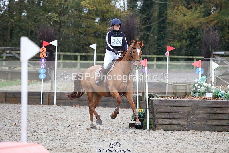 231118-130352-01692 - Cls 3 90cm