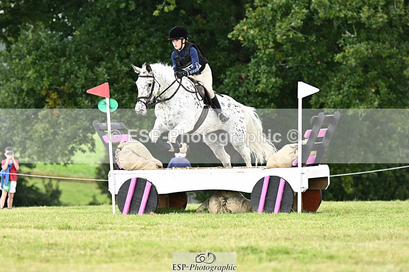 240825X-103228-31129 - 70cm XC 10.00 to 11.00