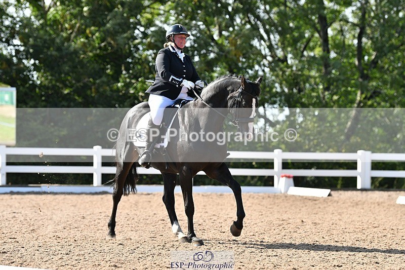 250906-160121-04539 - 057-Joanna.JohnsRockoko