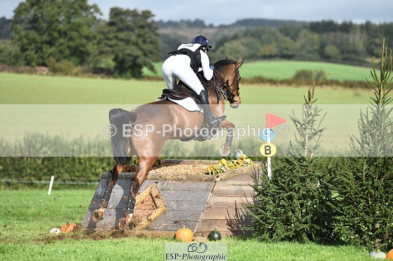 231020-114227-07218 - 050-VENDOME.BIATS-Annabel.Finston-XC