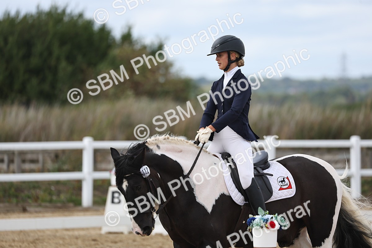 SBM_003652 - Class 8 - Novice 3 Champs