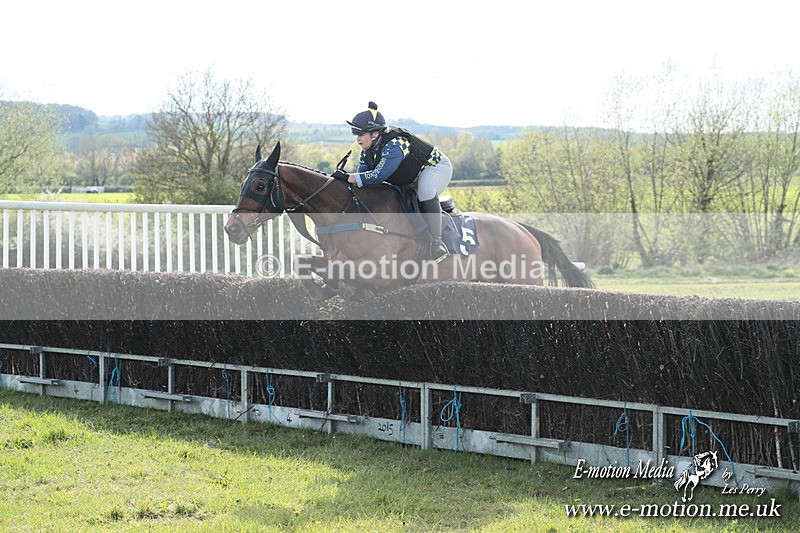 PtP 210425  1373 - Paxford Races Easter Monday 21/04/25