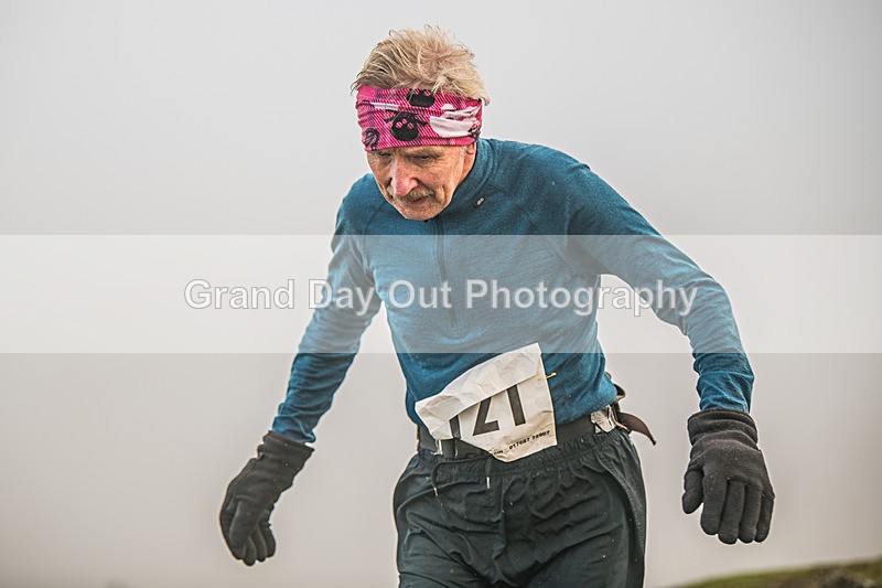 Sale-652 - Sale Fell Race Saturday 22nd November 2025