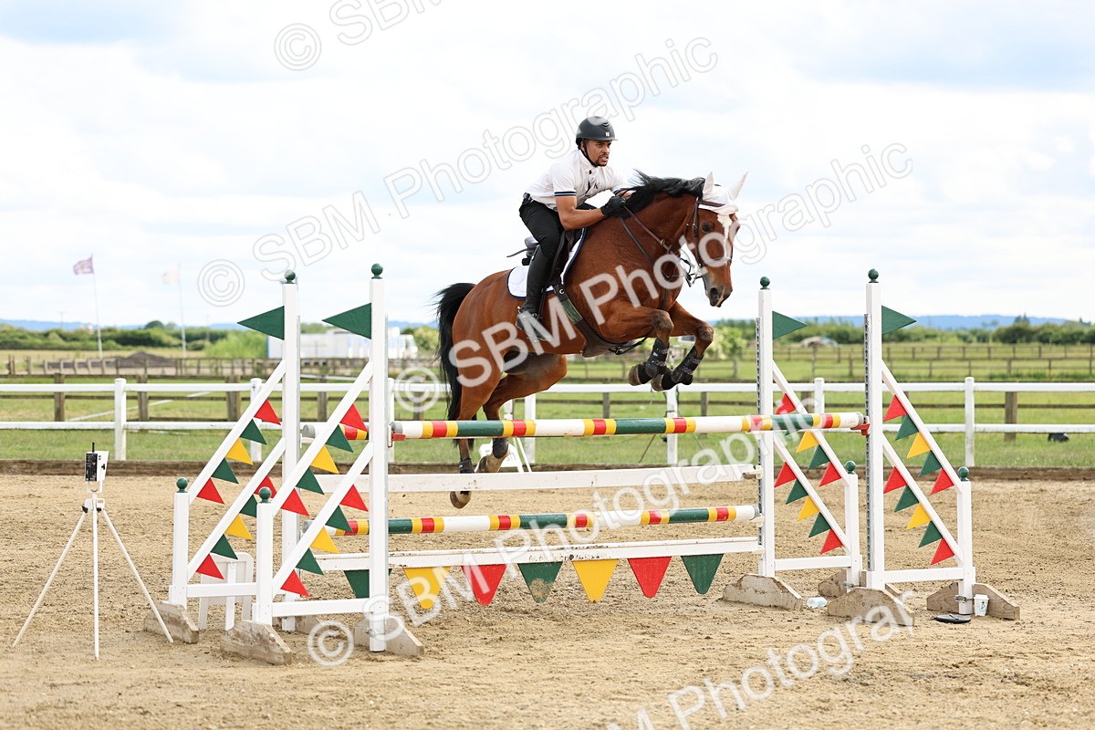 SBM_006348 - Class 20 - Senior Foxhunter - 1.20m