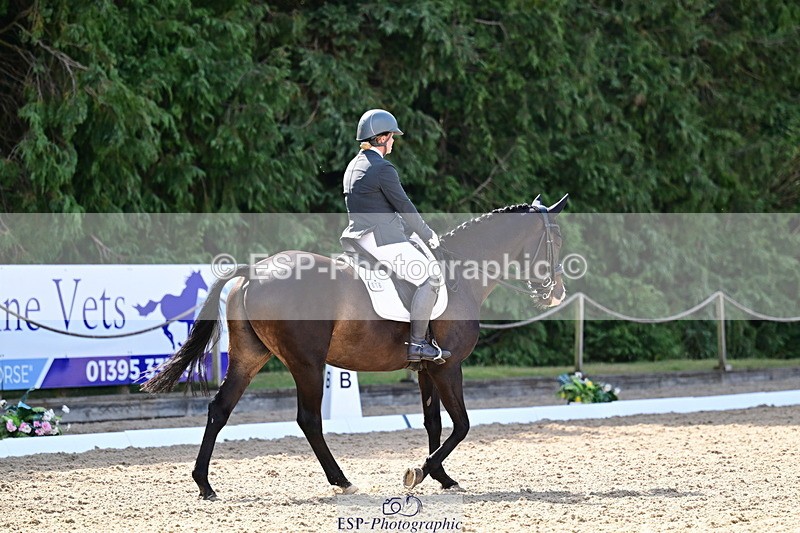 260731A-104339-00073 - Elementary Bronze 10.30 - Break