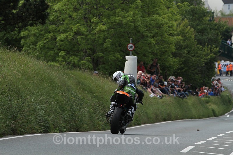 Connor Behan - Bennetts.co.uk Lightweight TT