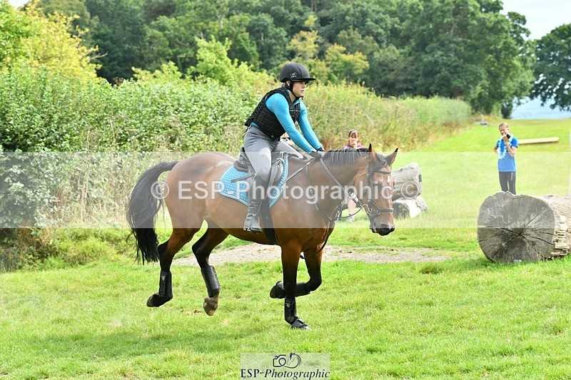 230817-152917-01529 - Theo's 2nd Group - XC