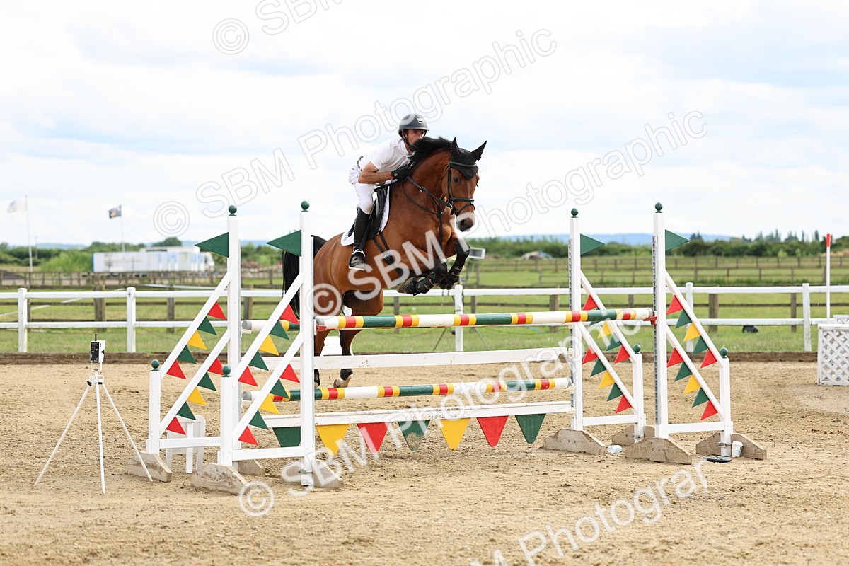 SBM_006458 - Class 20 - Senior Foxhunter - 1.20m