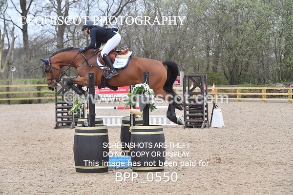 BPP_0550 - CLASS 4 FRI Senior Newcomers/ 1.10m Open