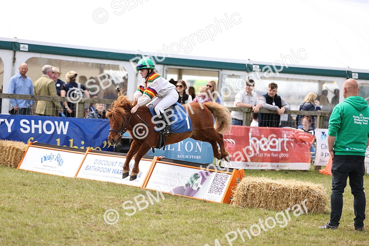 SBM_16480 - Dinky Derby