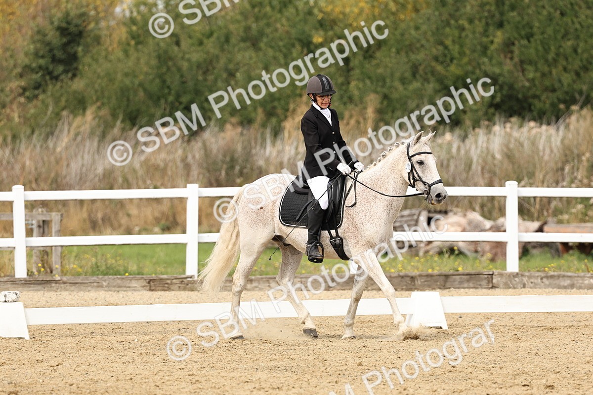 SBM_013161 - Class 3 - Novice 4 - 11.43-12.25