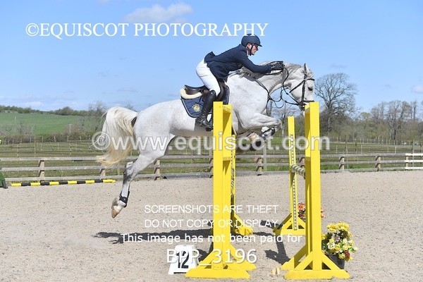 BPP_3196 - CLASS 14  Senior Newcomers/ 1.10m Open