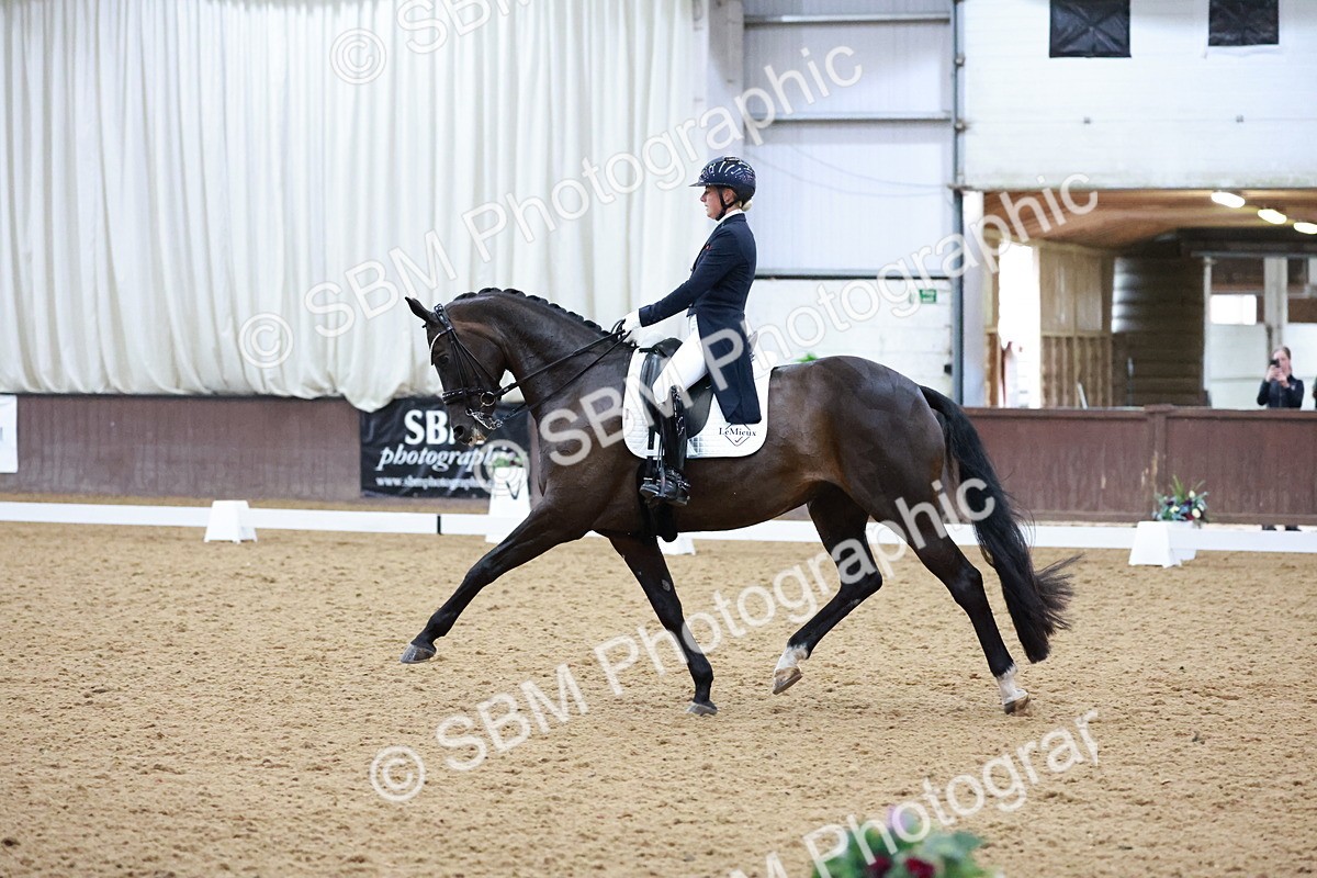 SBM_021650 - Class 14 - FEI Grand Prix - 18.52-19.37