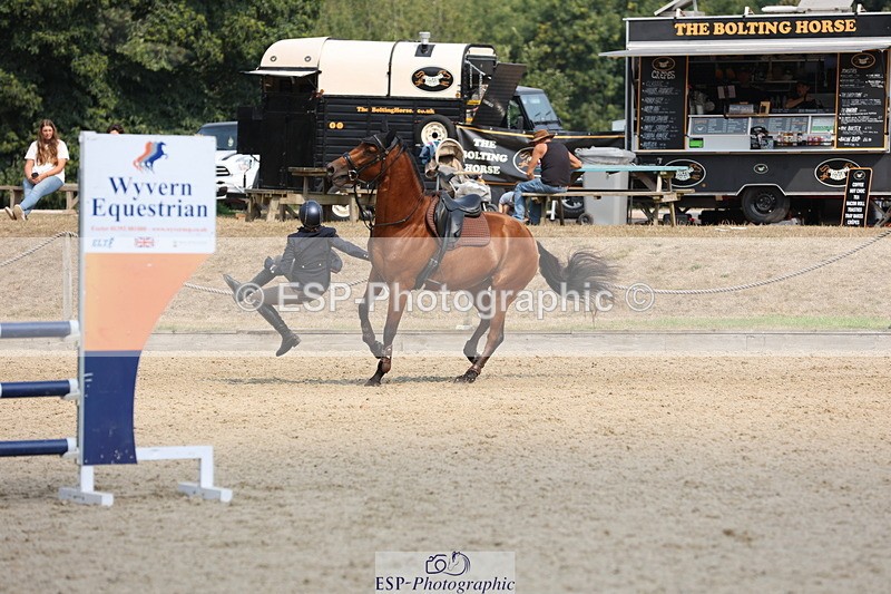 250816A-110441-00962 - Cls 3 Snr British Novice