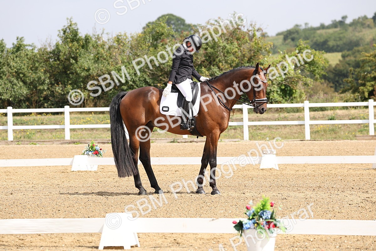 SBM_005882 - Class 6 - Novice 6 - 10.26-11.29