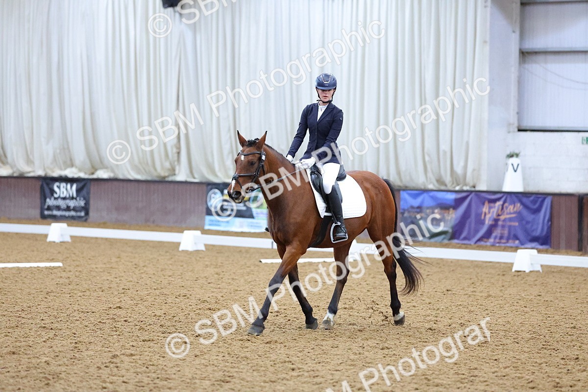 SBM_000186 - Class 2 - Intro 3 Championship - 8.51-9.47