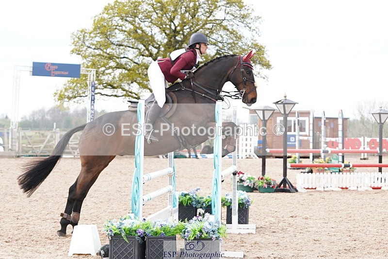 250419-165156-13951 - 869-Lizette.Jackman-MURPHYS.GAUNTLET