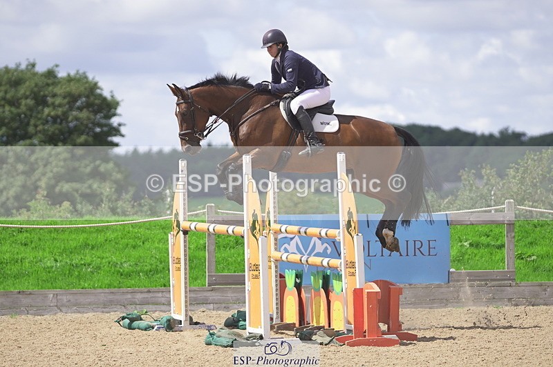 230806A-130342-02117 - Cls 14 Snr Foxhunter & 1.20m Open
