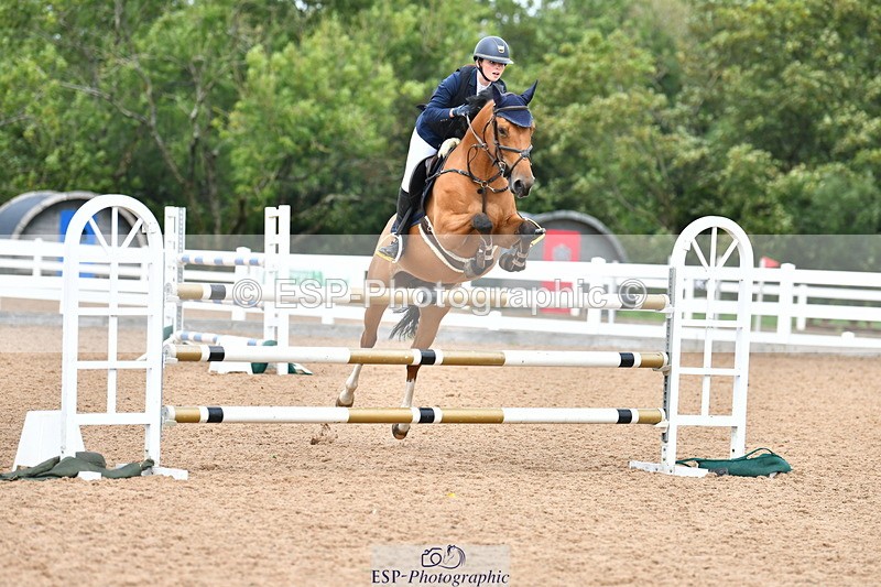 230819A-125255-00565 - Cls 26+28 Pony Foxhunter & 1.15m
