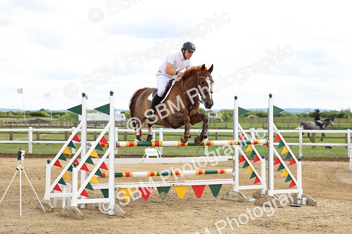 SBM_006300 - Class 20 - Senior Foxhunter - 1.20m